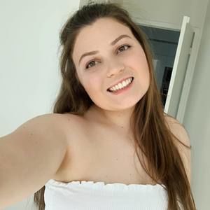 Meet your Posher, Delaney